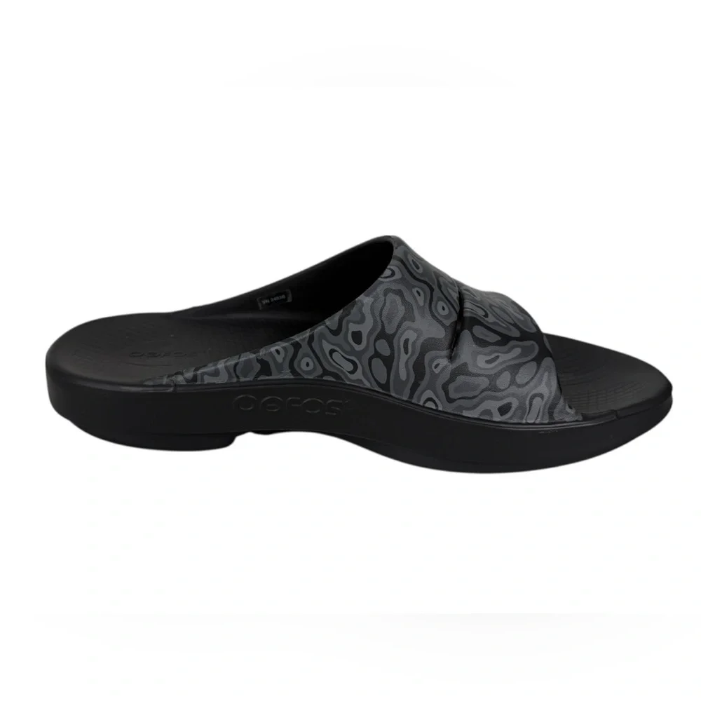 OOFOS Sport Slide Sandals Mens US 12 Gray Black  Camouflage Recovery Comfort